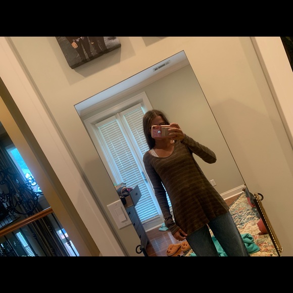 Altard State top - Picture 2 of 4